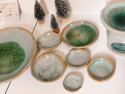 Set di Piattini Rituali in Ceramica – Verde Acqua