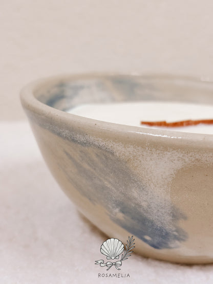 Candela in Ceramica Artigianale al Tornio – Blu e Sabbia